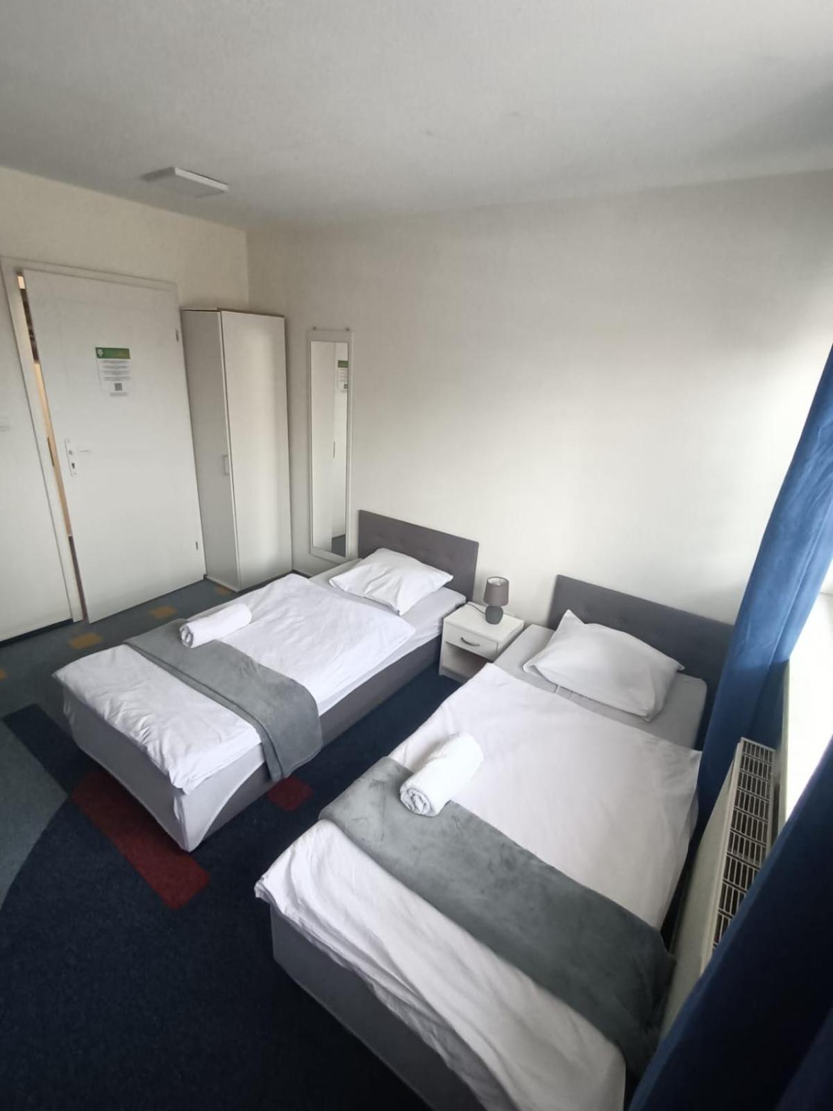 City Place Noclegi 弗罗茨瓦夫 外观 照片
